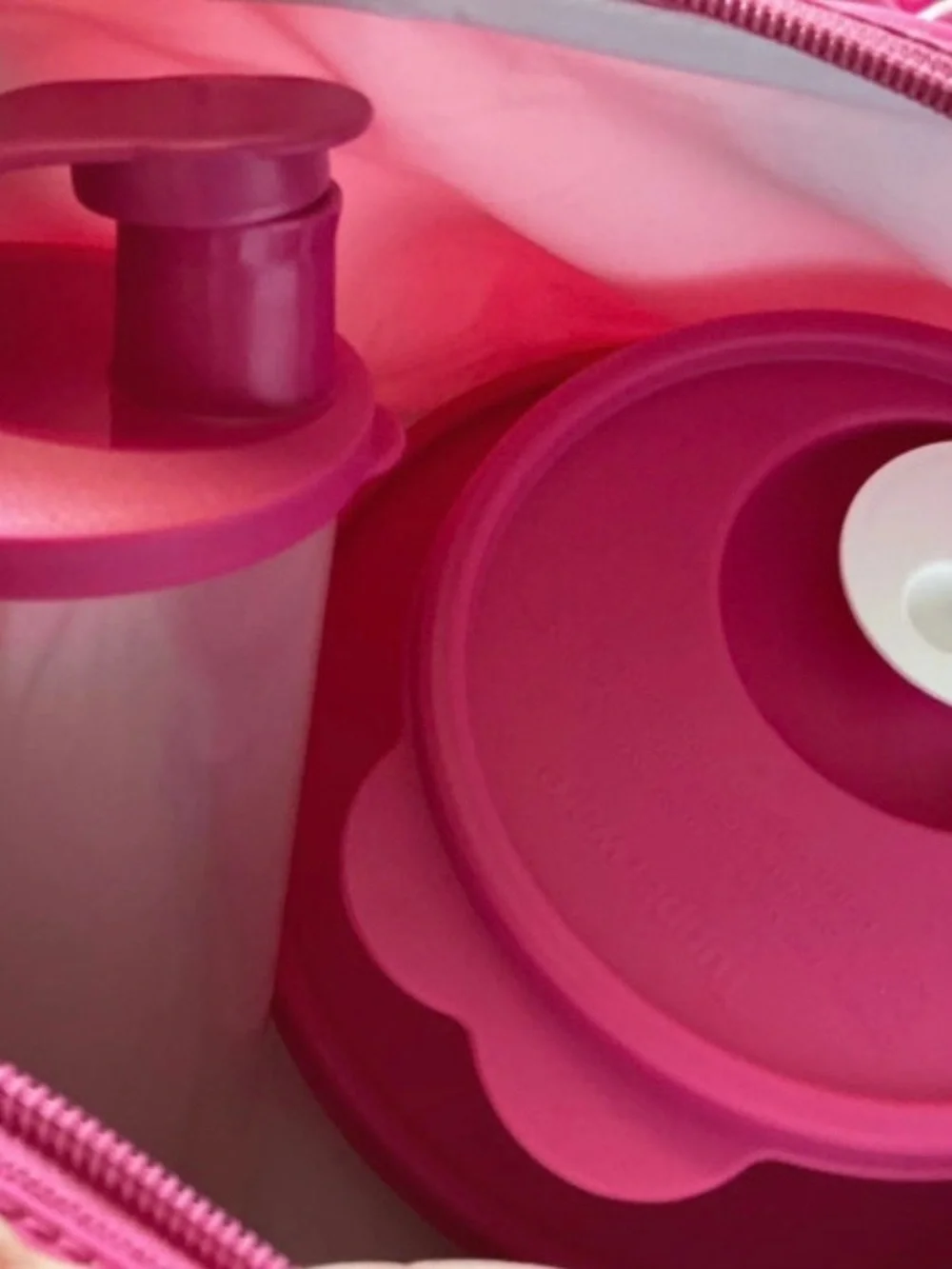vintage Tupperware Pink Lunch Tote Set